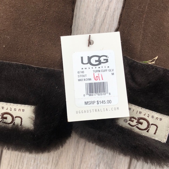 Gloves - Picture 2 of 3